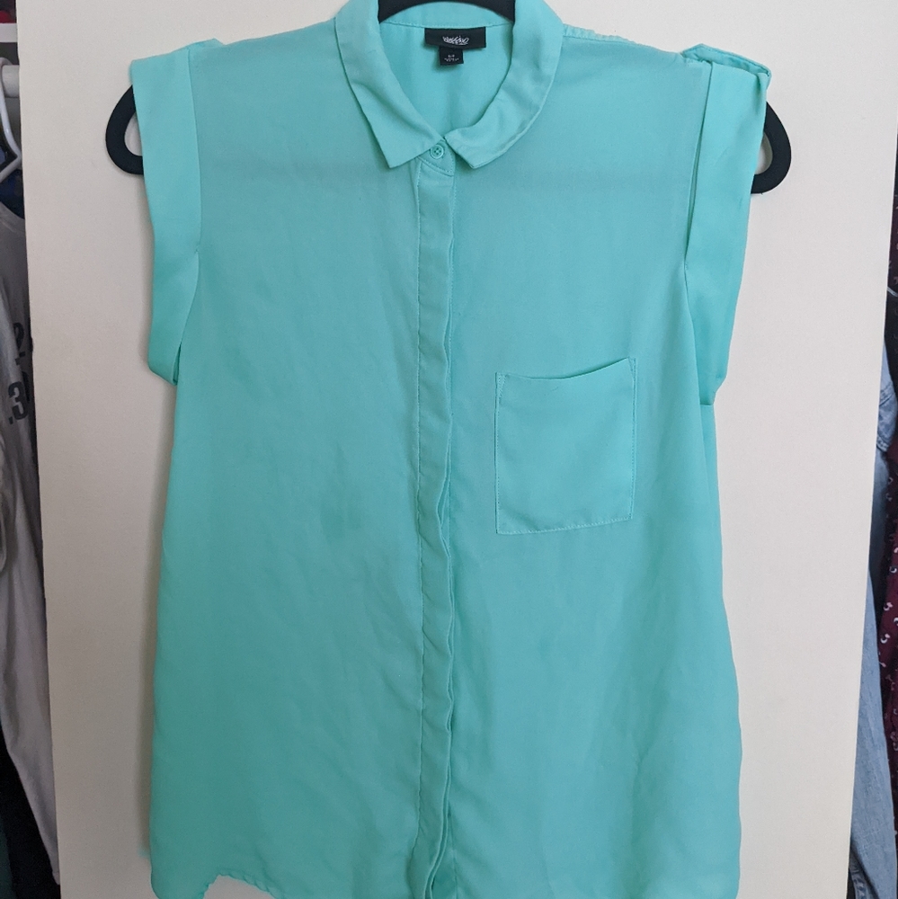 Mint Green Mossimo Sleeveless Button Up Blouse (S)